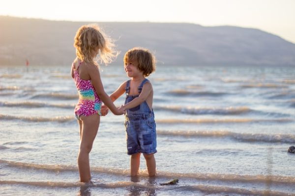 BIG SISTER